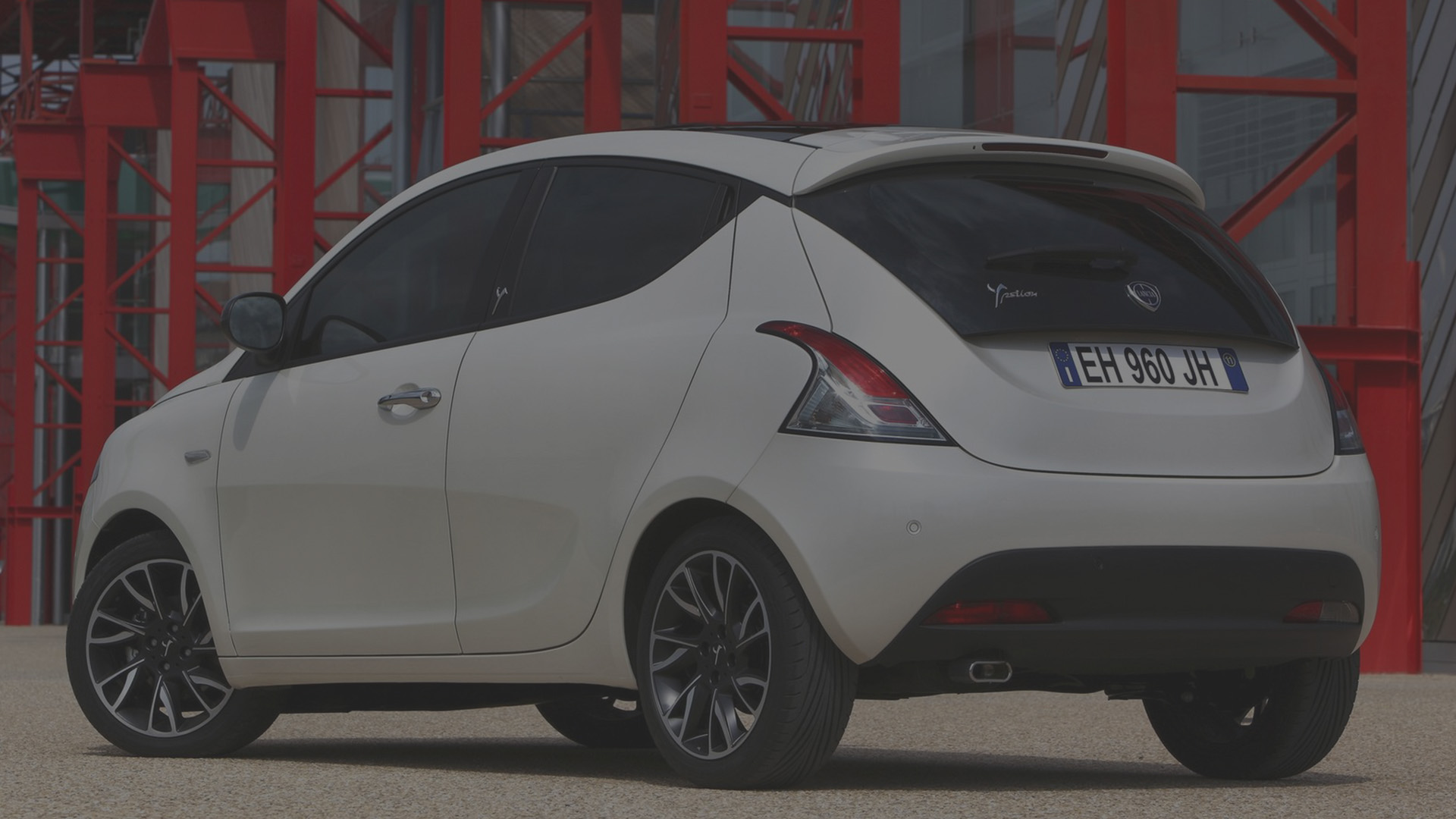 Lancia Ypsilon